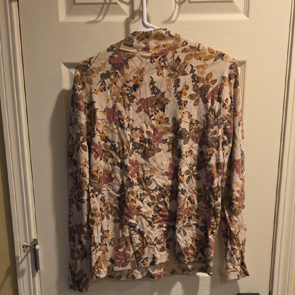 Studio Works Beige Top - Picture 3 of 3